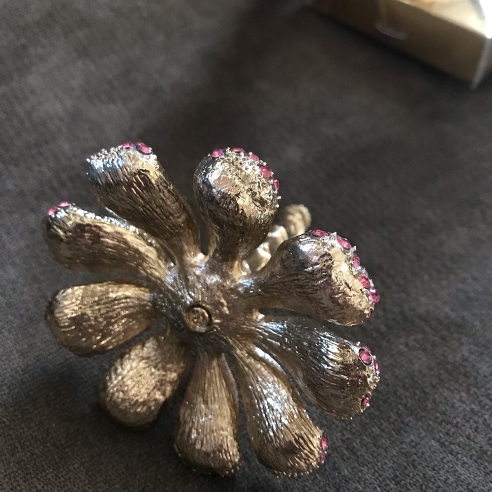 Ring holder - Picture 5 of 5